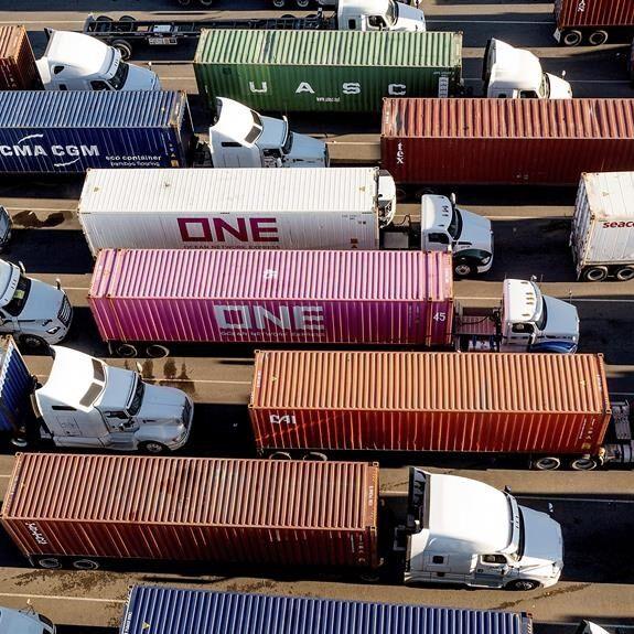 Truck makers pledge to comply with new California rules phasing out gas-powered vehicles